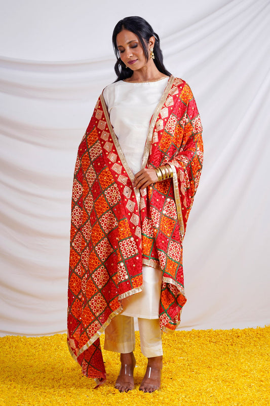 BILLO RANI PHULKARI DUPATTA